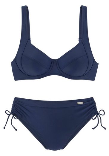 LASCANA Bügel-Bikini mit seitlich geraffter Bikinihose mehr 50% Rabatt mit kostenlosem Versand