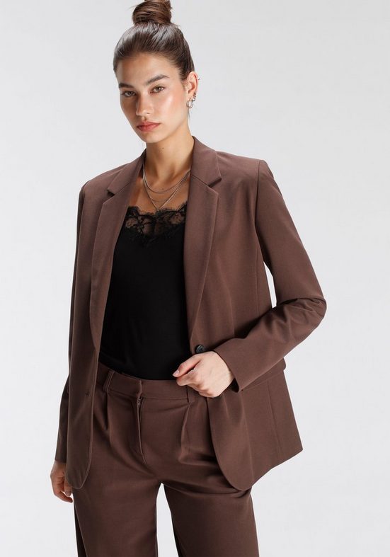 TAMARIS Kurzblazer in Trendfarbe mehr