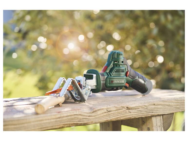PARKSIDE® 12V Akku-Astsäge »PAAS 12 A2«, ohne Akku und Ladegerät Wochenangebot