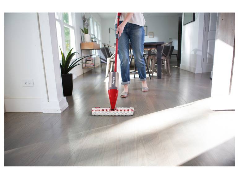 Vileda Sprühwischer »Spray and Clean«, mit abnehmbarem Sprühtank Versandkostenfrei
