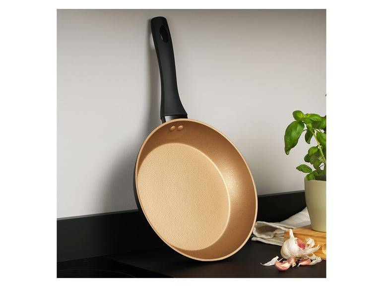 Russell Hobbs Aluminium Bratpfanne Opulence Collection Schwarz/Gold Bis zu 50% Rabatt
