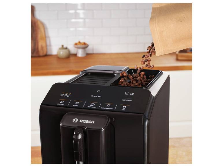 BOSCH Kaffeevollautomat »VeroCup TIE20109«, mit Milchaufschäumer + ERNESTO® 2er Set Tassen mit Untertasse Kauf eins, bekomm eins gratis