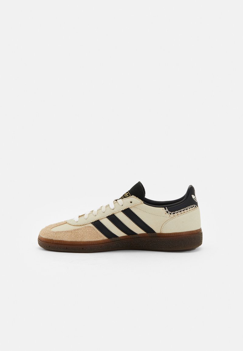 ﻿adidas Originals adidas Originals HANDBALL SPEZIAL UNISEX - Trainers Tägliche Deals