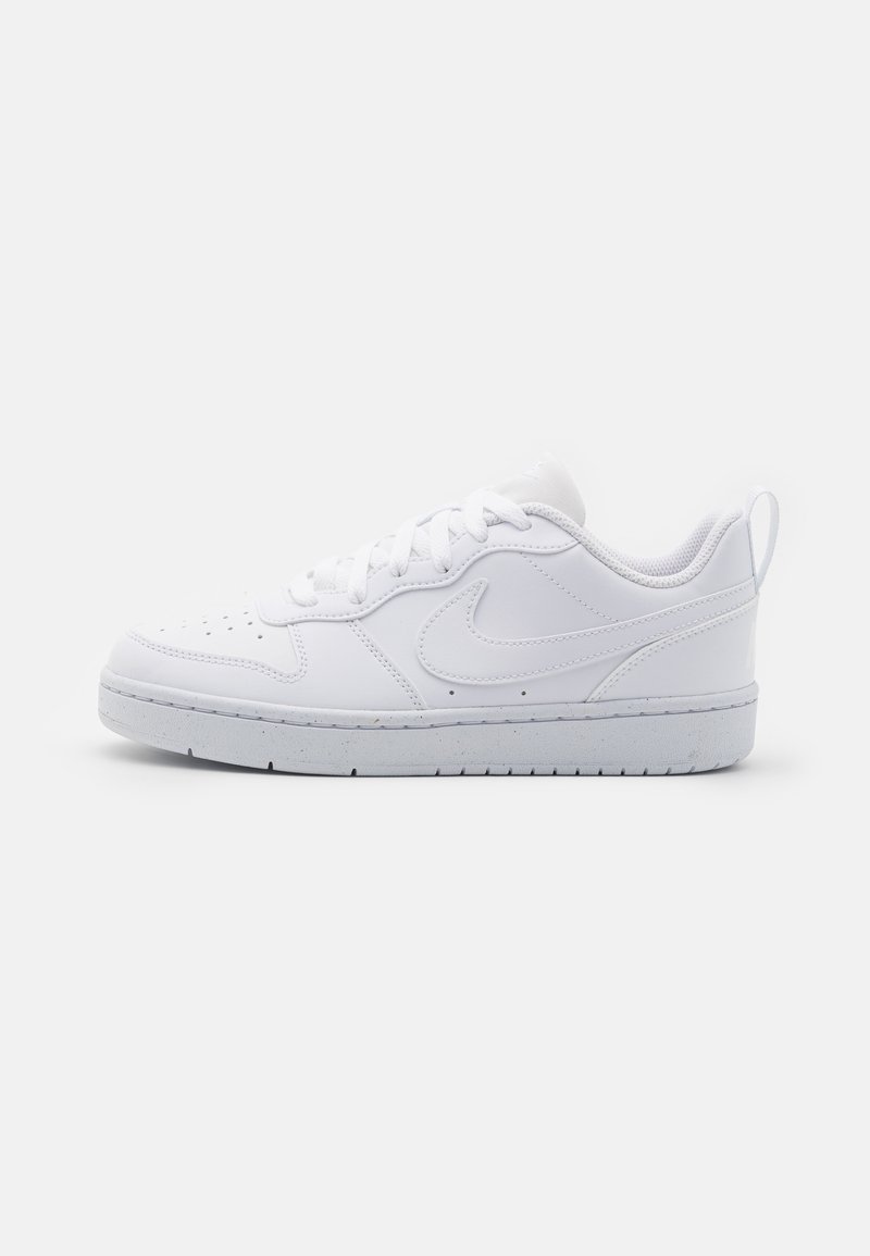 Nike Sportswear Nike Sportswear COURT BOROUGH RECRAFT UNISEX - Trainers - white