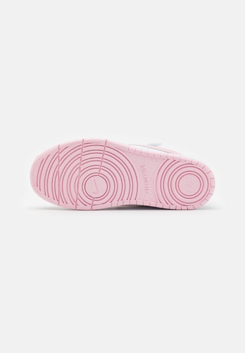 Nike Sportswear Nike Sportswear COURT BOROUGH RECRAFT UNISEX - Trainers Bis zu 65% Rabatt