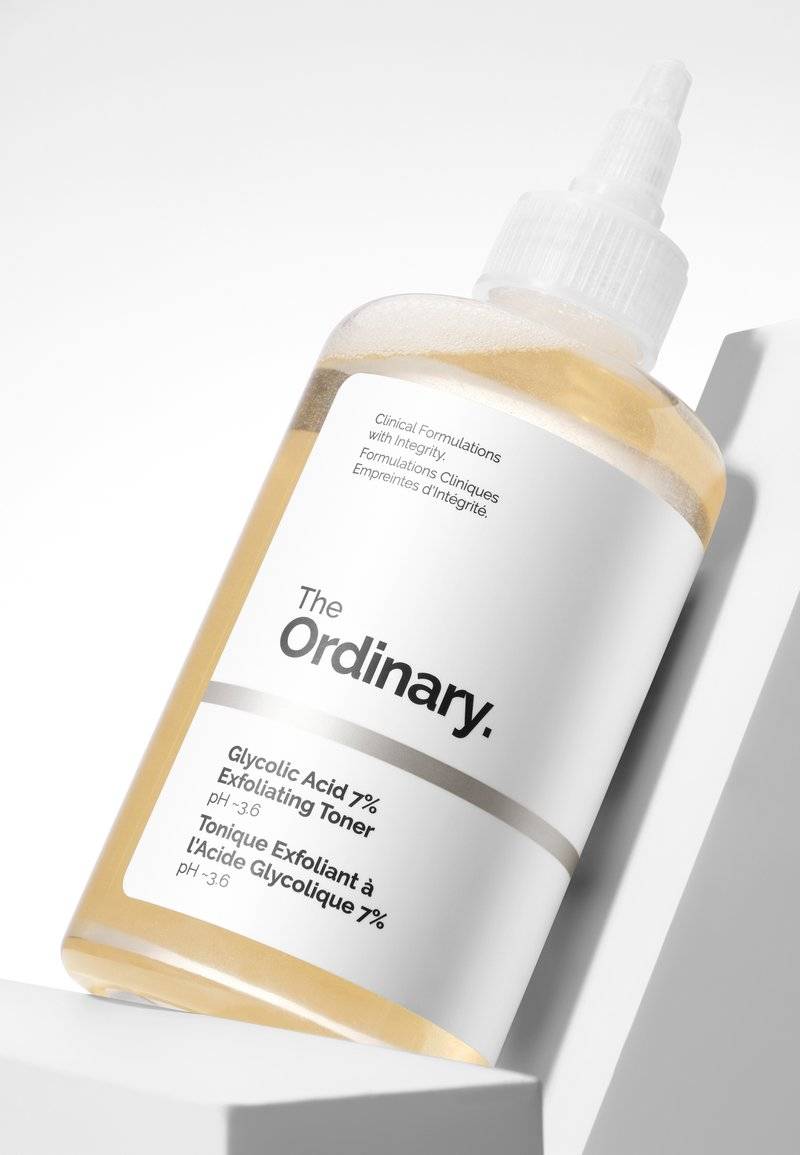 The Ordinary The Ordinary GLYCOLIC ACID 7% EXFOLIATING TONER - Facial scrub & peel Im Verkauf