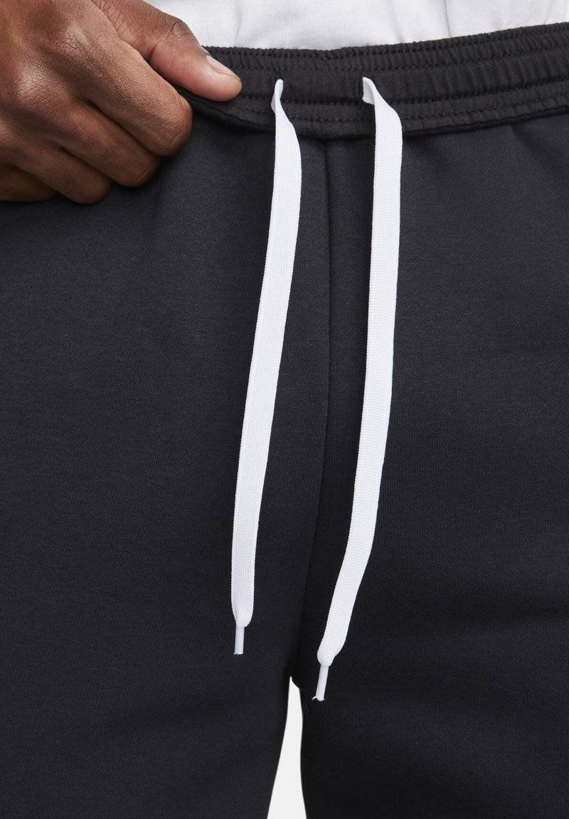 Nike Performance Nike Performance M NK FLC PARK20 PANT KP - Tracksuit bottoms Top Angebot