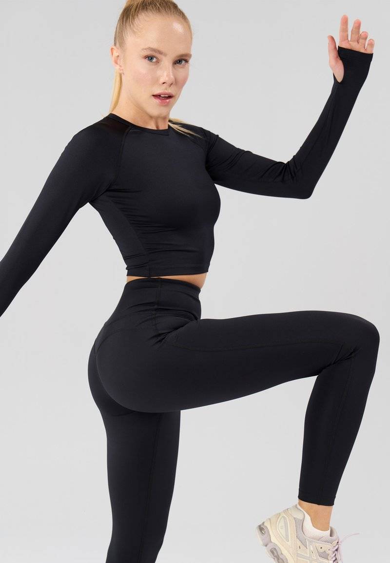 Even&Odd active Even&Odd active Long sleeved top - black Bis zu 50% Rabatt