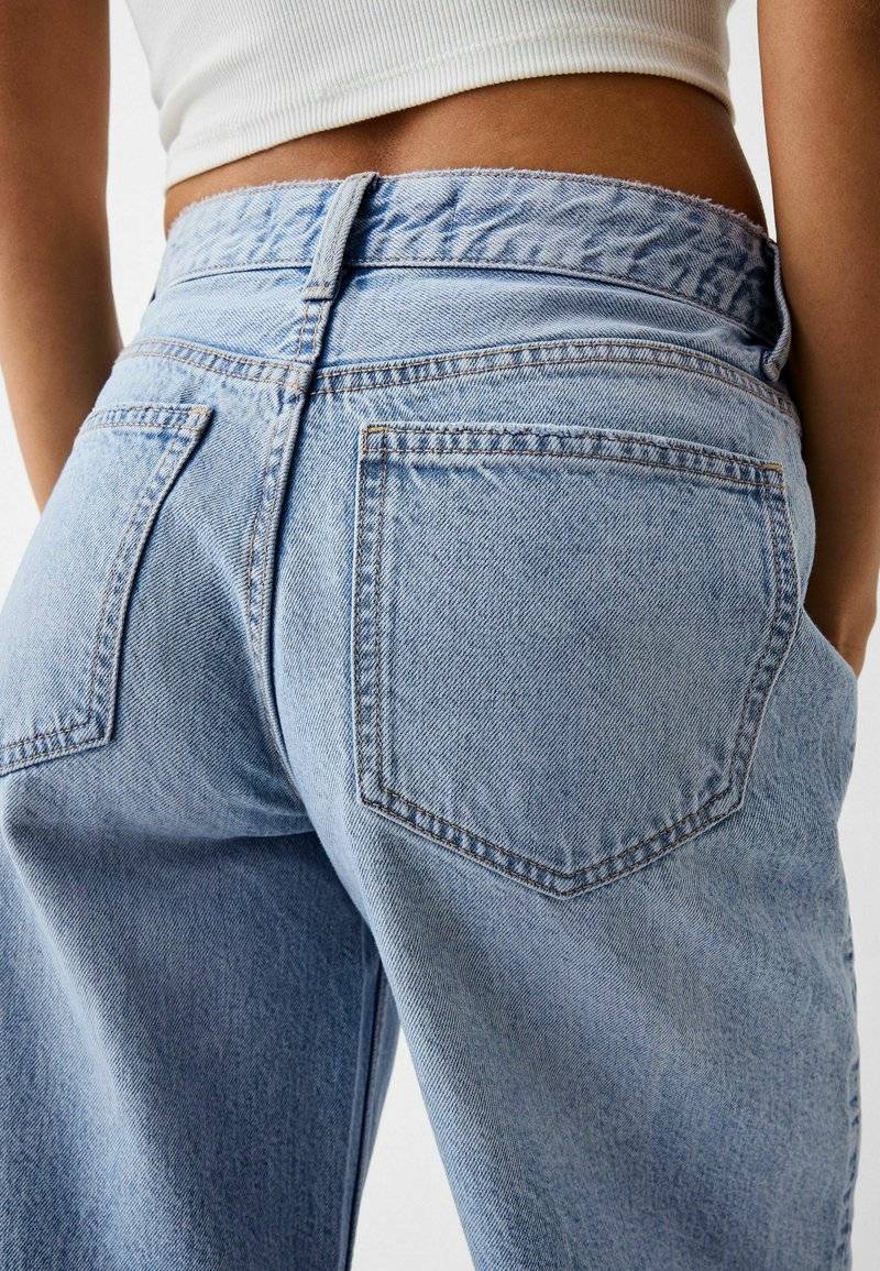 Bershka Bershka WIDE-LEG - Relaxed fit jeans Outlet
