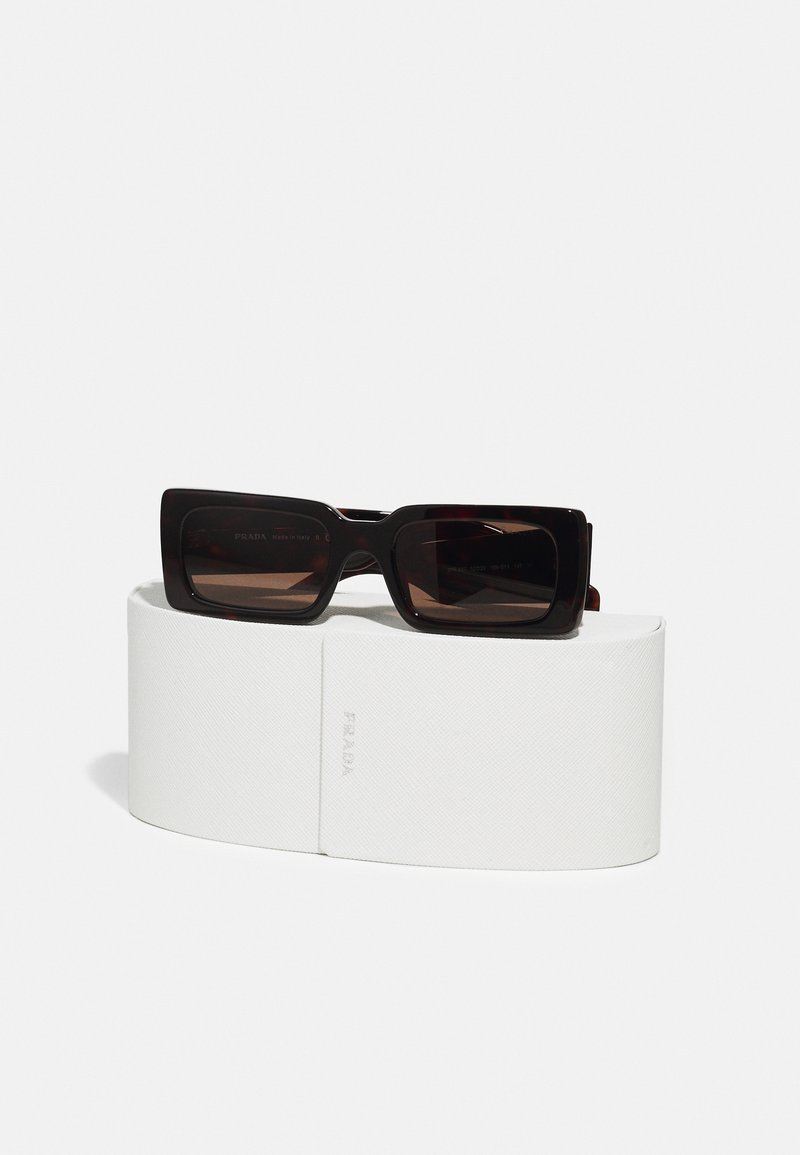 Prada Prada UNISEX - Sunglasses - marrone scuro Rabatt