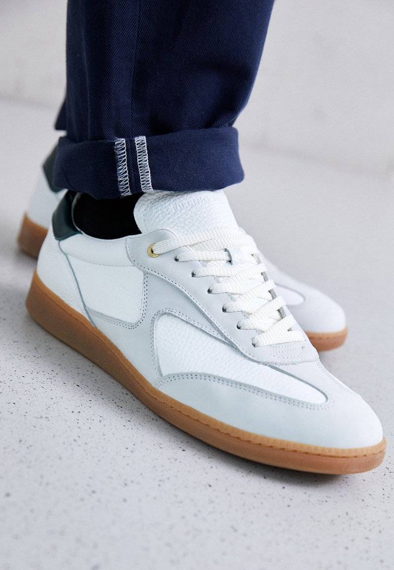 Filling Pieces Filling Pieces SPRINTER DICE UNISEX - Trainers - white Preisnachlass