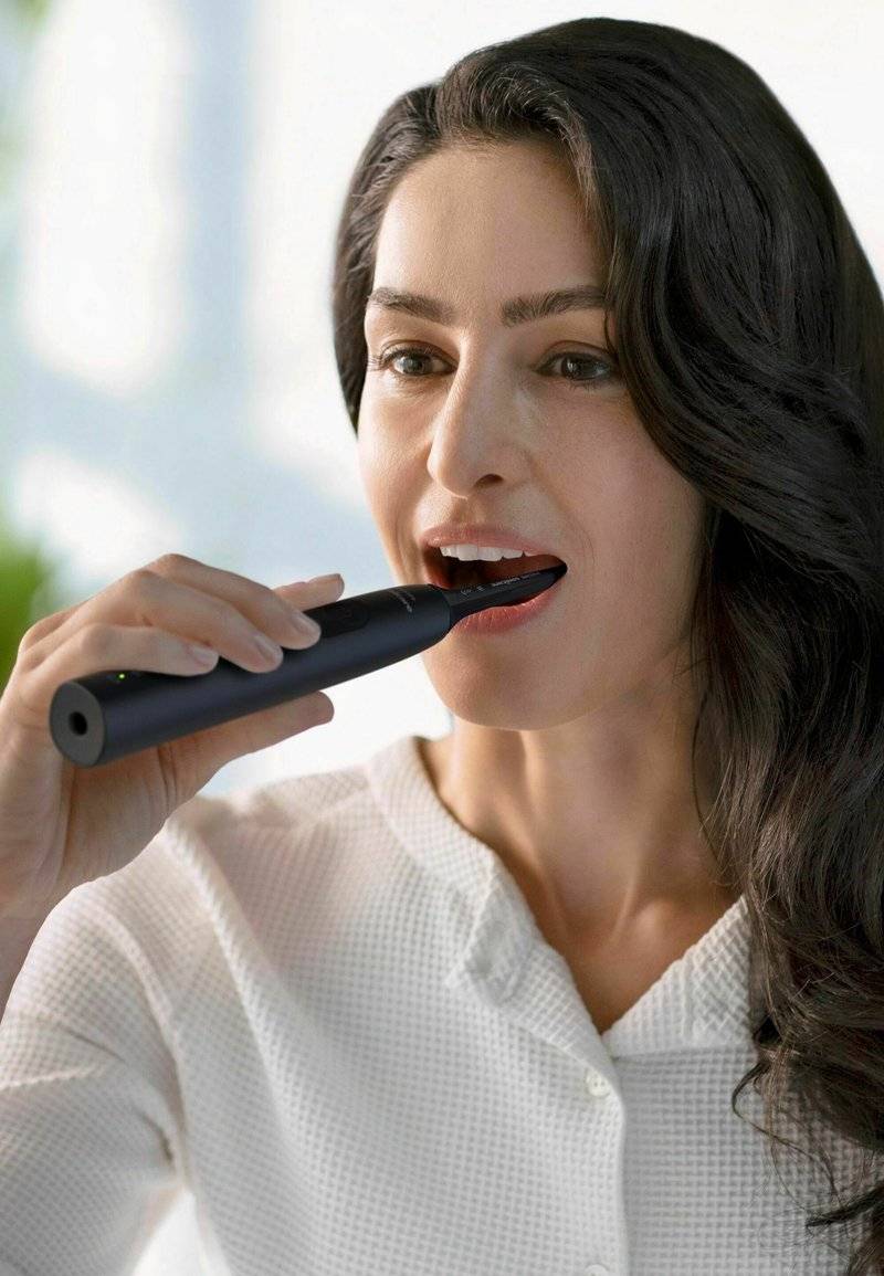 Philips Philips SONICARE HX3681/54 4100 SERIES - Electric toothbrush - schwarz VIP-Rabatte