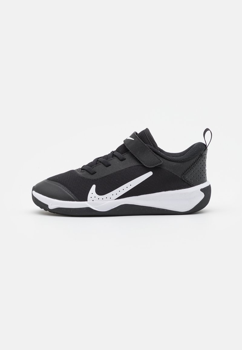 Nike Performance Nike Performance OMNI MULTI COURT - Training shoe Vierteljährliche Förderung