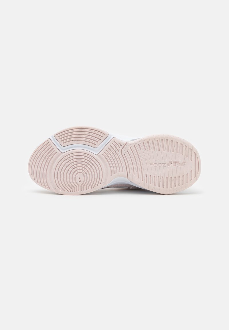 Nike Performance Nike Performance ZOOM BELLA 6 - Training shoe Im Verkauf