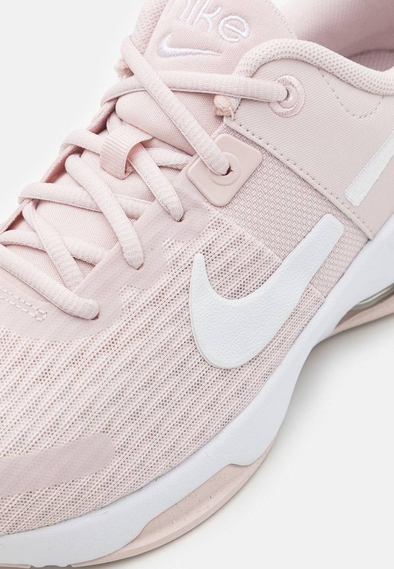 Nike Performance Nike Performance ZOOM BELLA 6 - Training shoe Im Verkauf