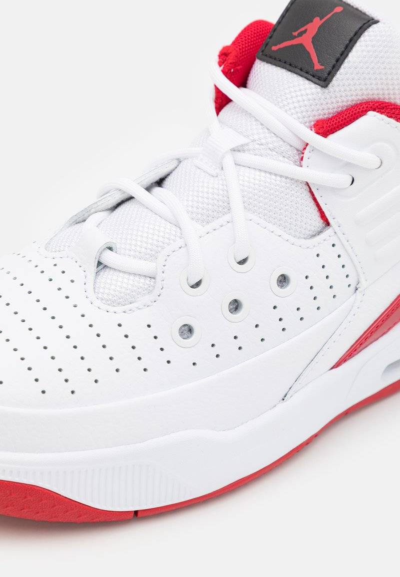 Jordan Jordan JORDAN MAX AURA 5 UNISEX - Basketball shoes Rabatt