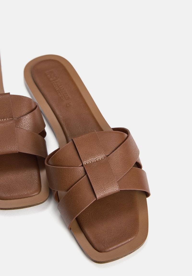 PULL&BEAR PULL&BEAR FLAT - Mules - brown Heißer Verkauf