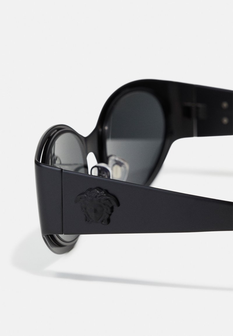 Versace Versace UNISEX - Sunglasses - black Saisonale Angebote