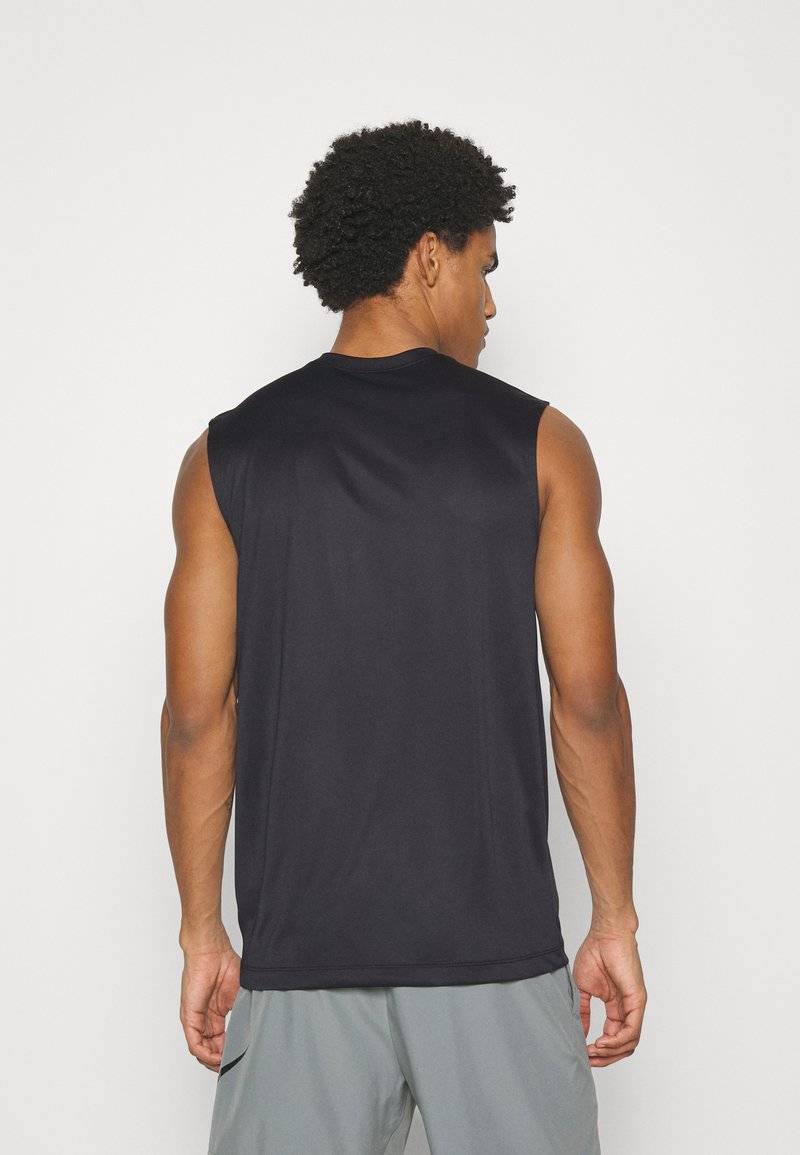 Nike Performance Nike Performance TEE RESET - Top Vierteljährliche Förderung