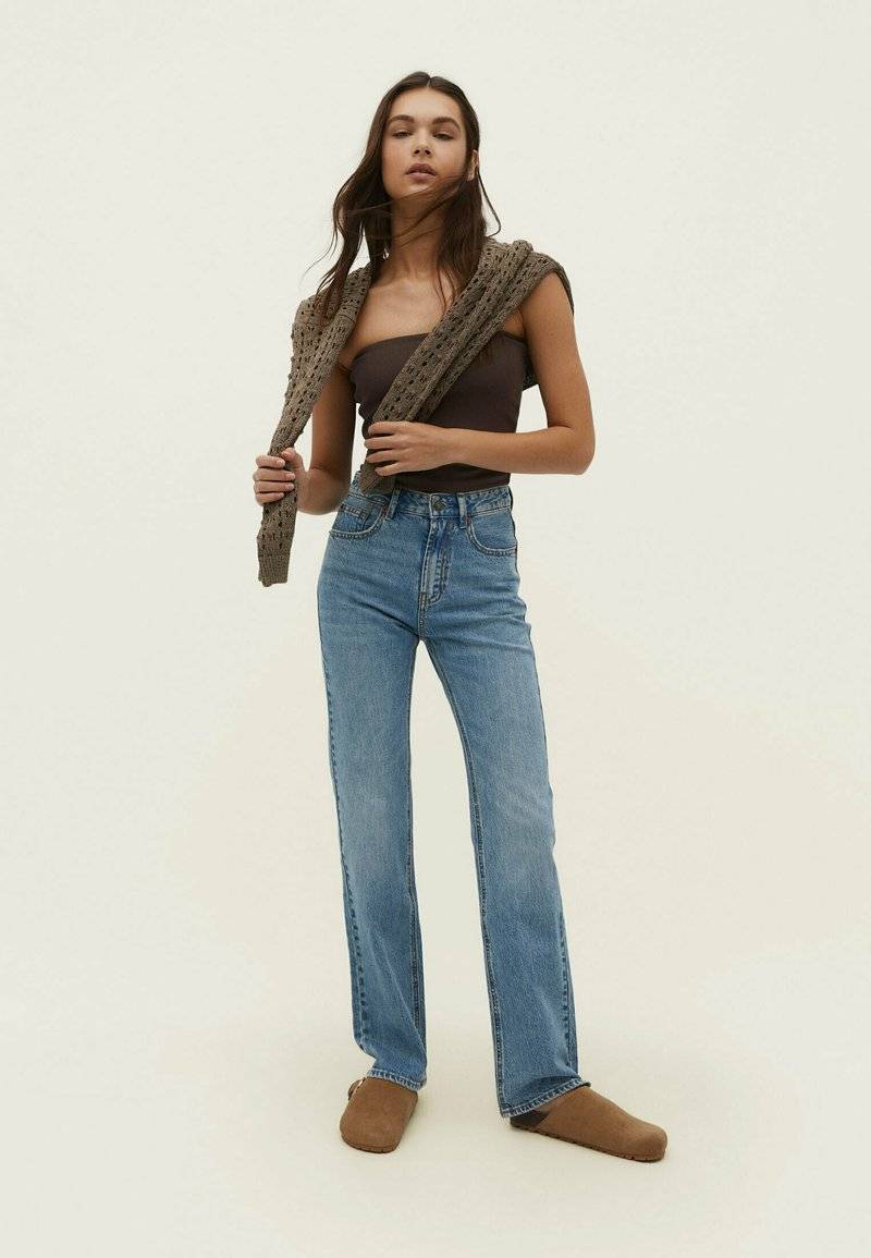 Stradivarius Stradivarius VINTAGE - Straight leg jeans - light blue denim Fabrikladen