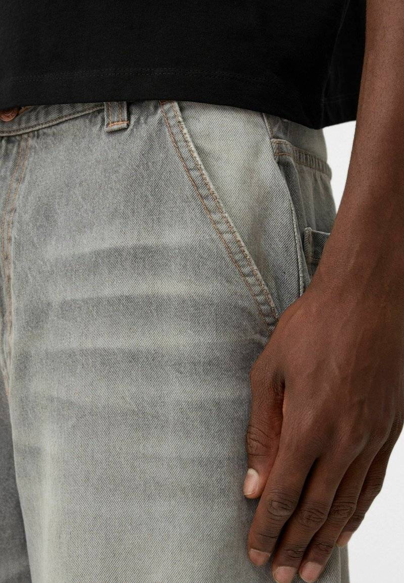 Bershka Bershka Relaxed fit jeans - light grey Begrenzt auf 3 Tage