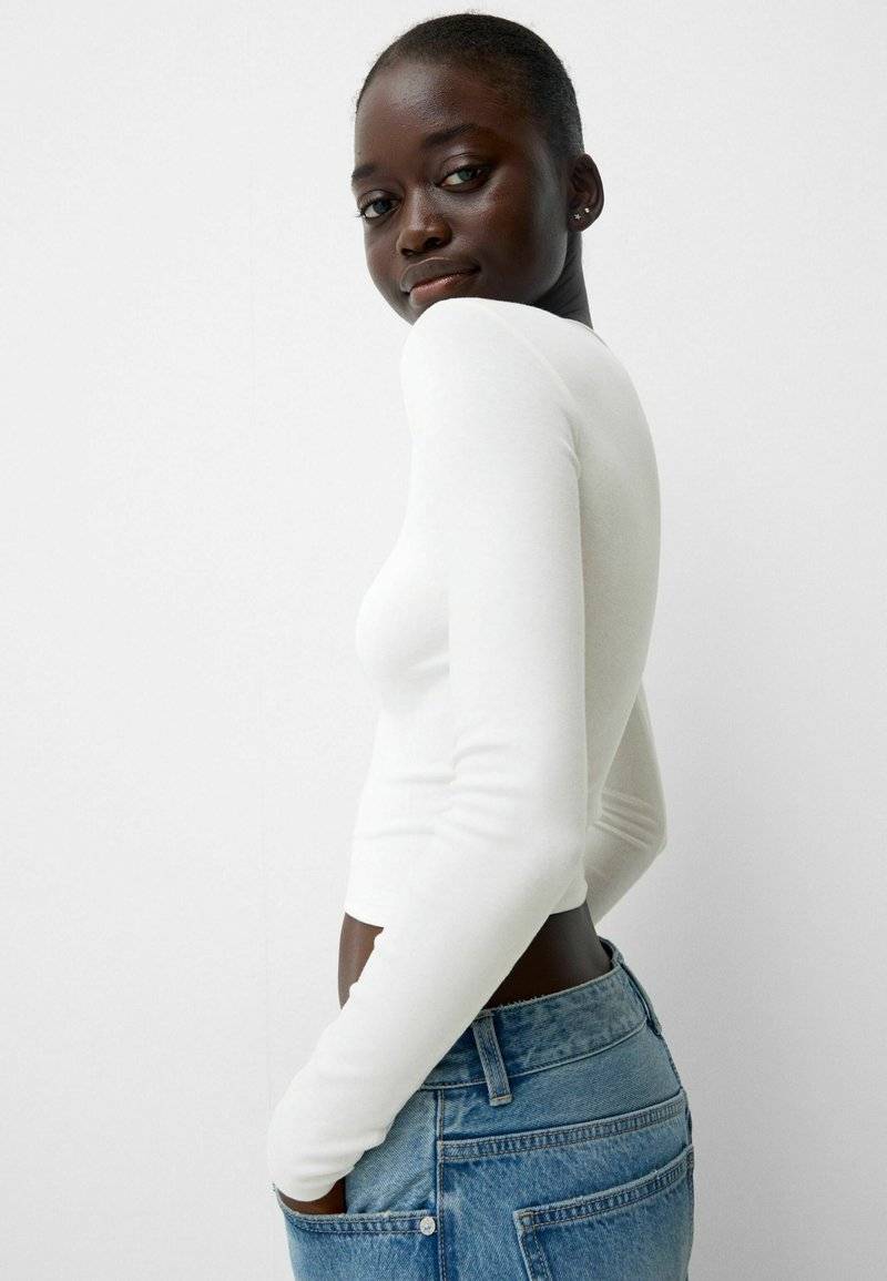 Bershka Bershka LONG SLEEVE - Long sleeved top - white Black Friday Preise