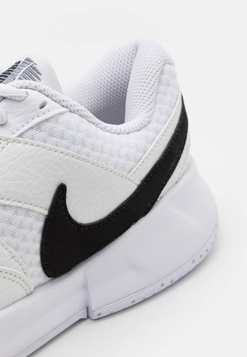 Nike Performance Nike Performance COURT LITE 4 - Multicourt tennis shoes Sonderangebot
