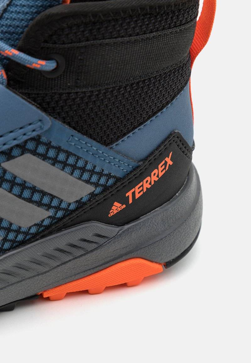 Adidas Terrex Adidas Terrex TERREX TRAILMAKER MID RAIN.RDY HIKING - Hiking shoes Flash Sale