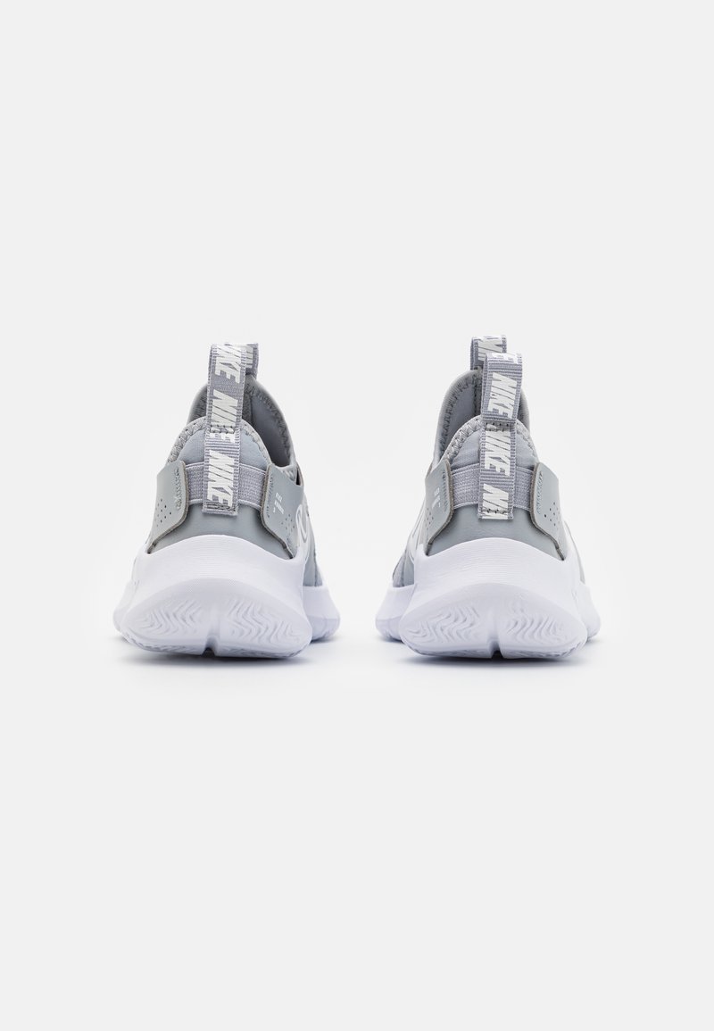 Nike Performance Nike Performance FLEX RUNNER 3 UNISEX - Competition running shoes Black Friday