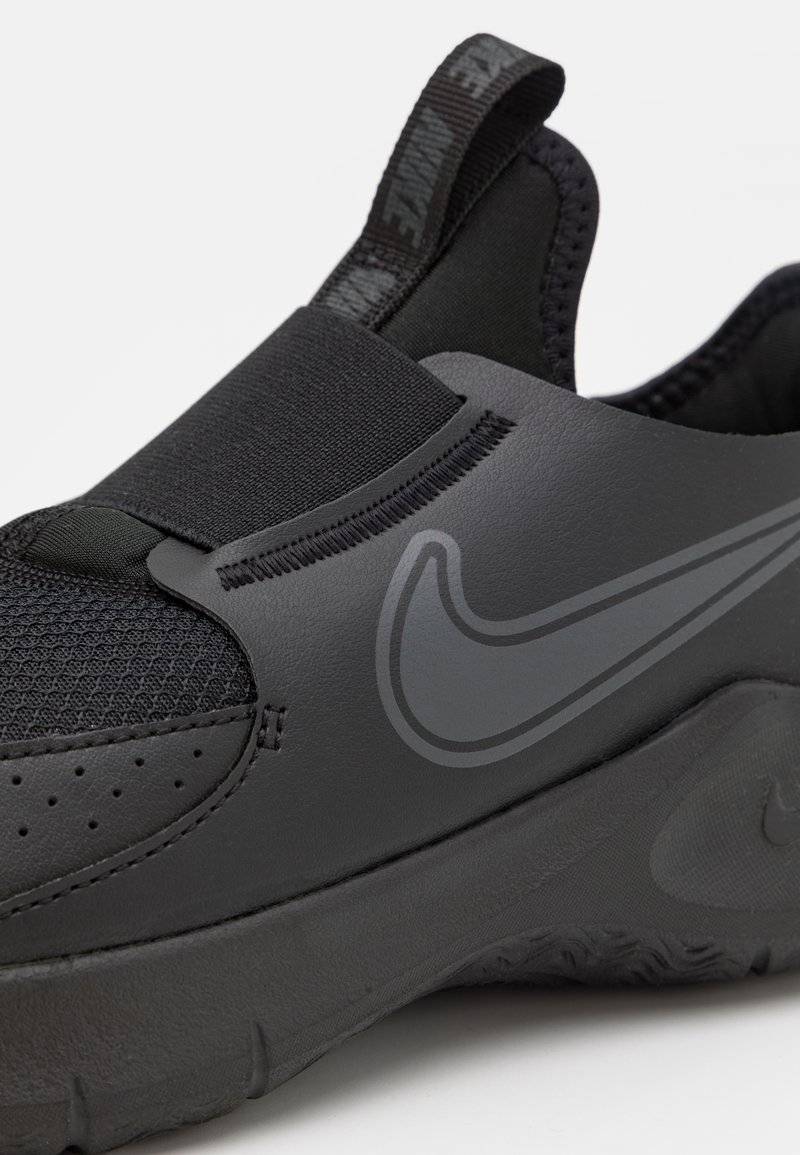 Nike Performance Nike Performance FLEX 3 - Competition running shoes Begrenzt auf 3 Tage