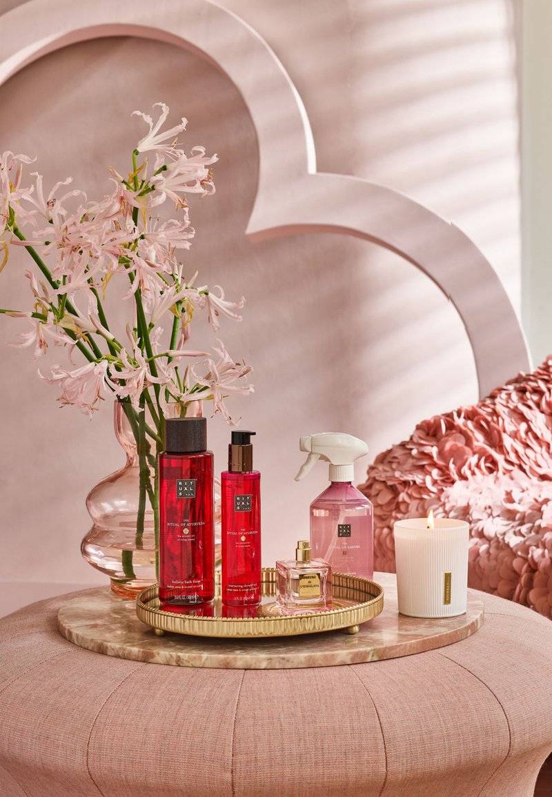 Rituals Rituals HOME PERFUME THE RITUAL OF SAKURA - FLORAL - CHERRY BLOSSOM & RICE MILK - Home fragrance Black Friday
