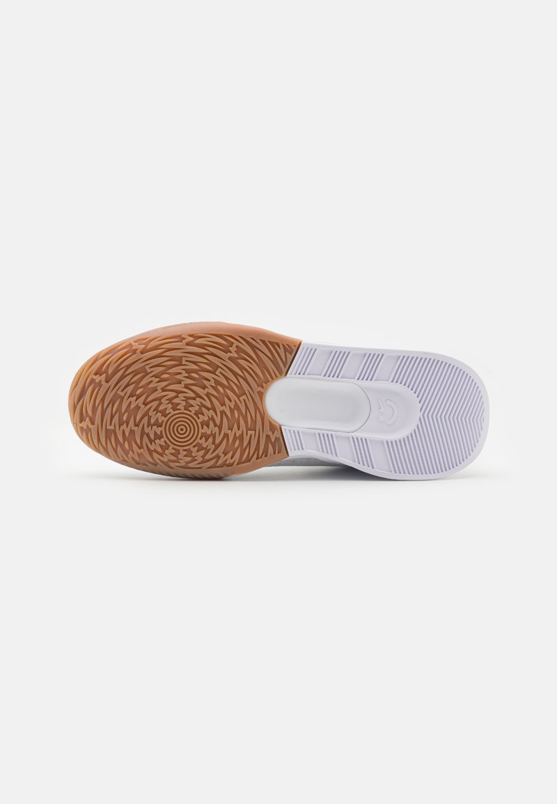 Nike Performance Nike Performance KIDS CROSSCOURT UNISEX - Competition running shoes Zeitbegrenzte Promotion