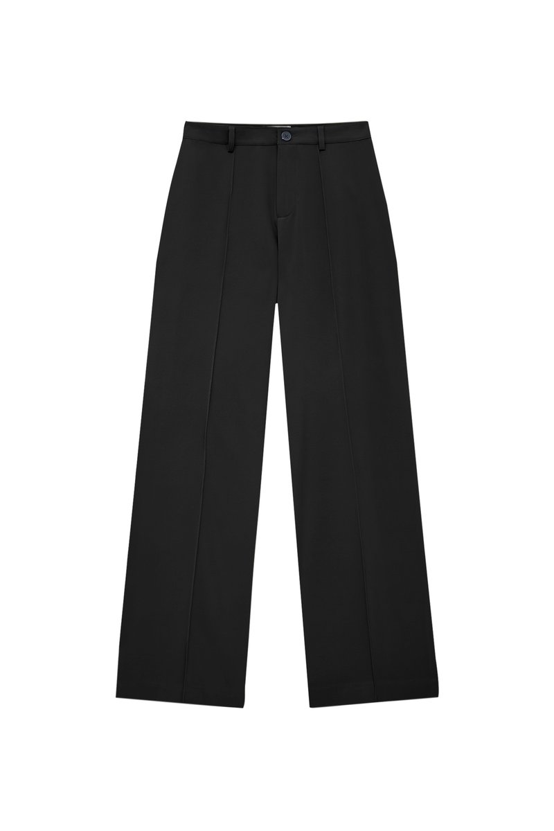 PULL&BEAR PULL&BEAR IM REGULAR-FIT MIT ZIERNAHT VORNE - Trousers - black Outlet