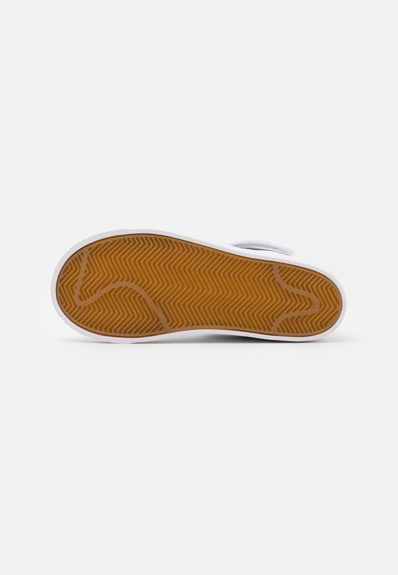 Nike Sportswear Nike Sportswear BLAZER MID 77 - High-top trainers Online Outlet