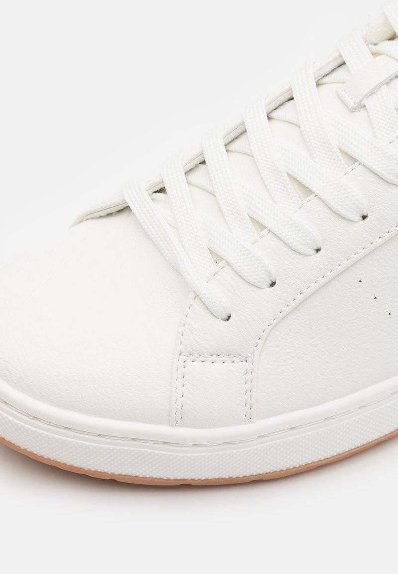 Levi's® Levi's® PIPER - Trainers - regular white Blitzangebot