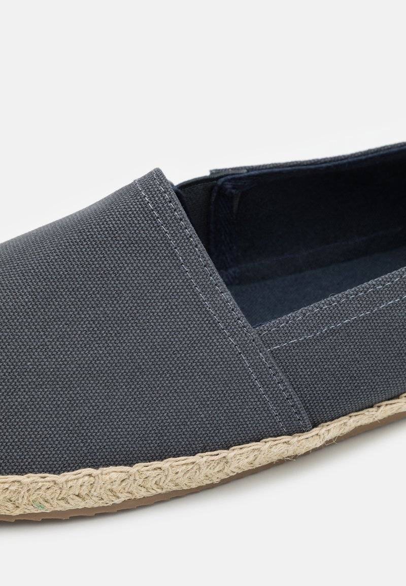 Pier One Pier One UNISEX - Espadrilles - dark grey Tiefpreis