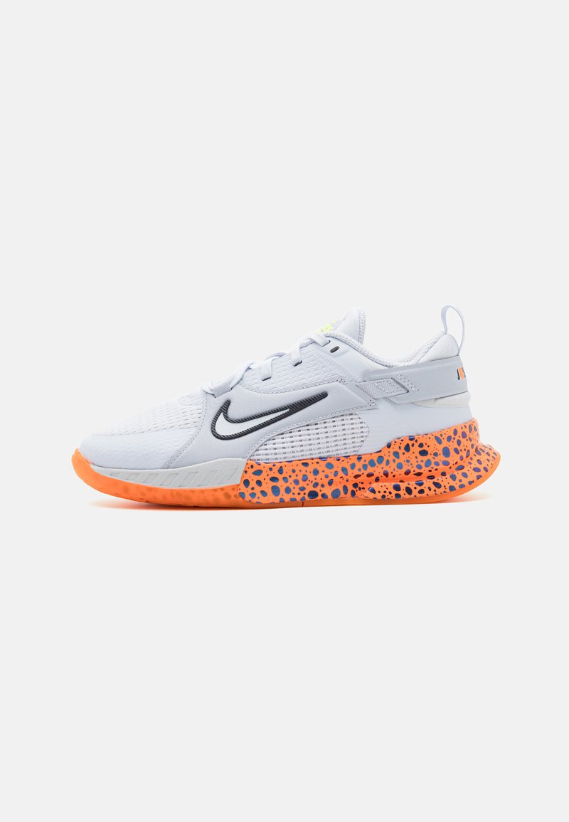 Nike Performance Nike Performance KIDS CROSSCOURT OLY UNISEX - Competition running shoes Im Verkauf