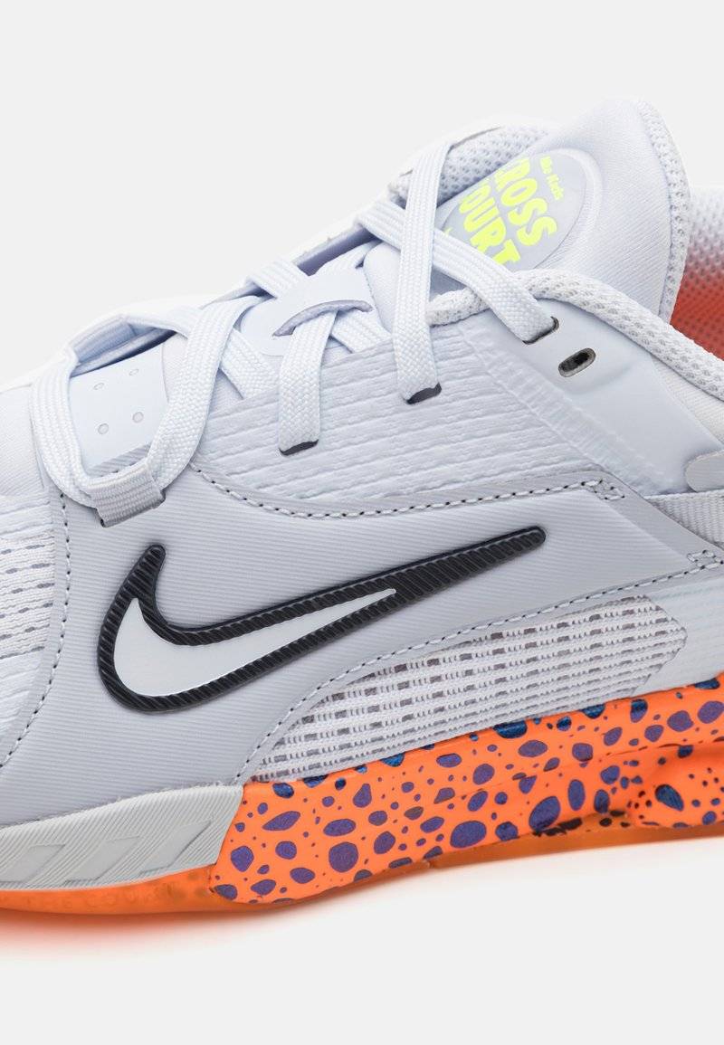 Nike Performance Nike Performance KIDS CROSSCOURT OLY UNISEX - Competition running shoes Im Verkauf