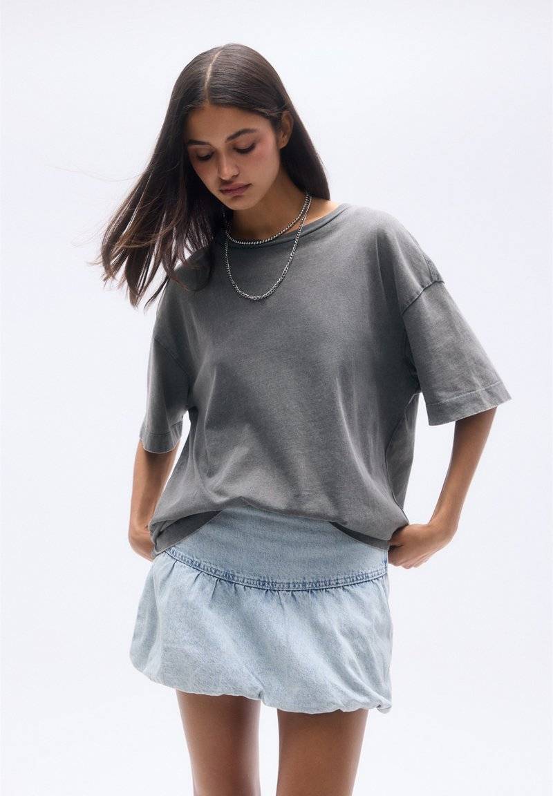 PULL&BEAR PULL&BEAR SHORT SLEEVE - Basic T-shirt - dark grey
