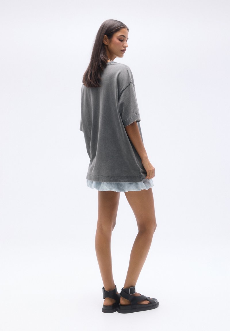 PULL&BEAR PULL&BEAR SHORT SLEEVE - Basic T-shirt - dark grey Schlussverkauf