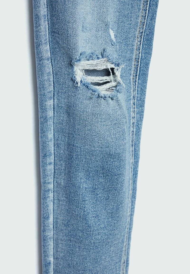 Stradivarius Stradivarius Jeans Skinny Fit - neon blue Blitzverkäufe