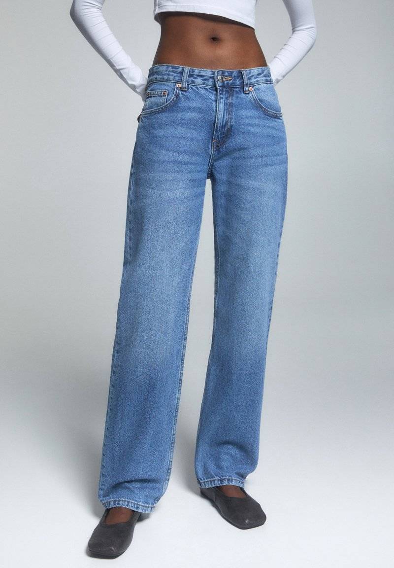 PULL&BEAR PULL&BEAR MID-WAIST - Straight leg jeans - blue denim