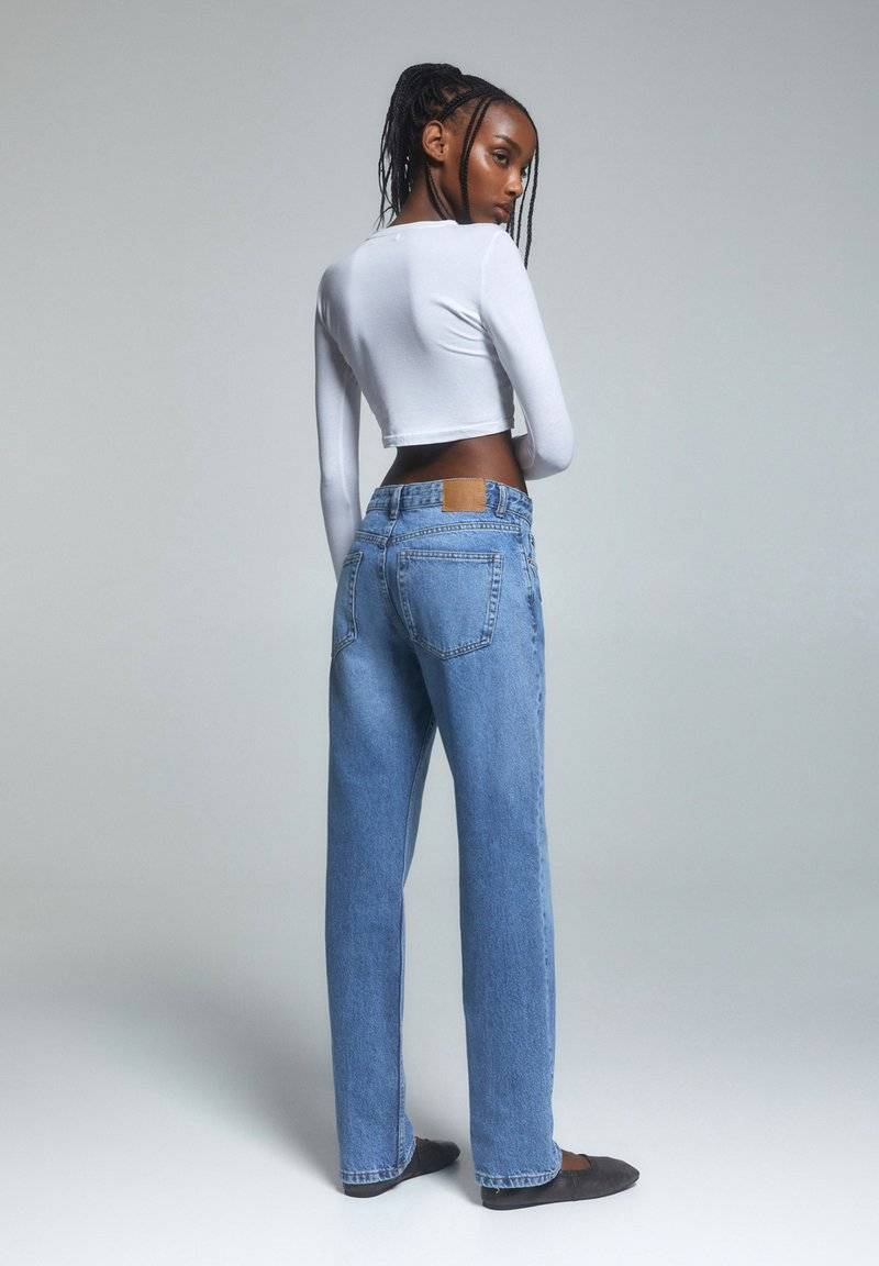 PULL&BEAR PULL&BEAR MID-WAIST - Straight leg jeans - blue denim Rabatt