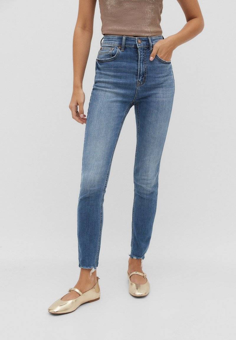 Stradivarius Stradivarius Jeans Skinny Fit - blue denim