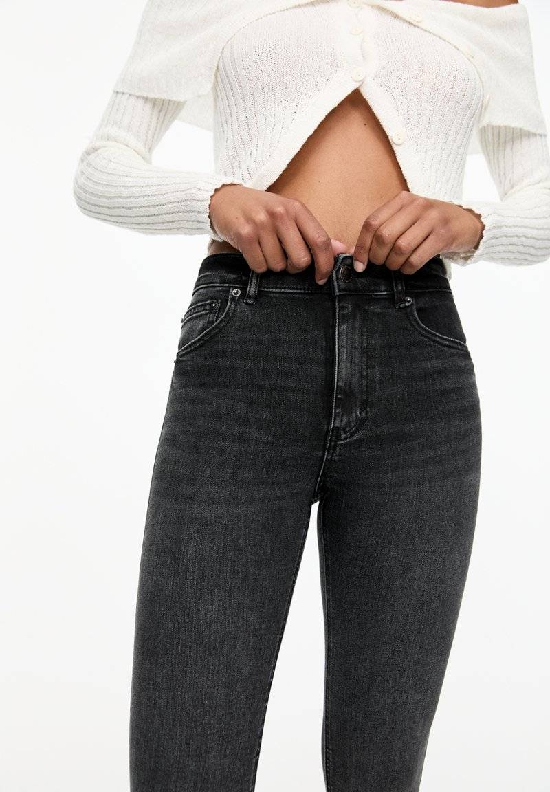 PULL&BEAR PULL&BEAR MID-RISE - Jeans Skinny Fit - grey Flash Sale