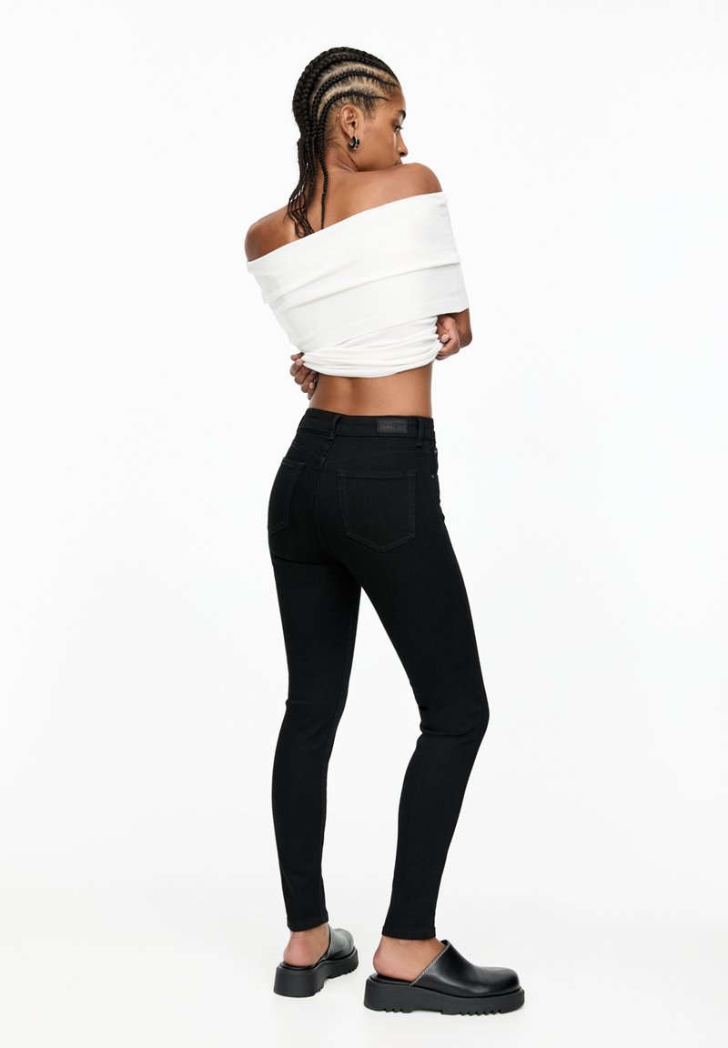 PULL&BEAR PULL&BEAR MID-RISE - Jeans Skinny Fit - black Online Shopping