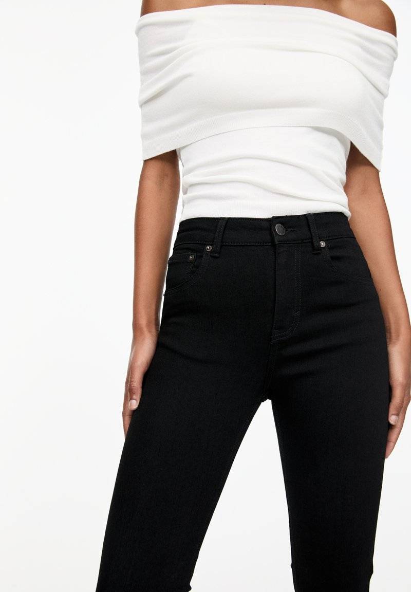 PULL&BEAR PULL&BEAR MID-RISE - Jeans Skinny Fit - black Online Shopping