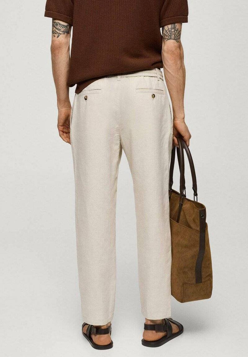 Mango Mango ROMELINO - Trousers - ecru Preisnachlass