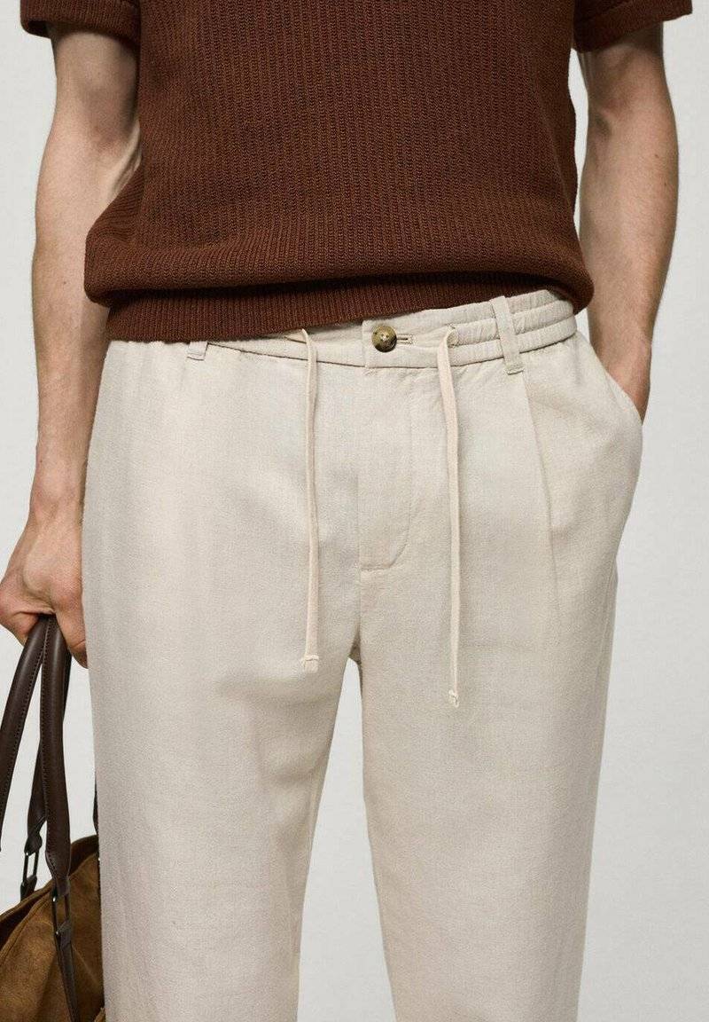 Mango Mango ROMELINO - Trousers - ecru Preisnachlass