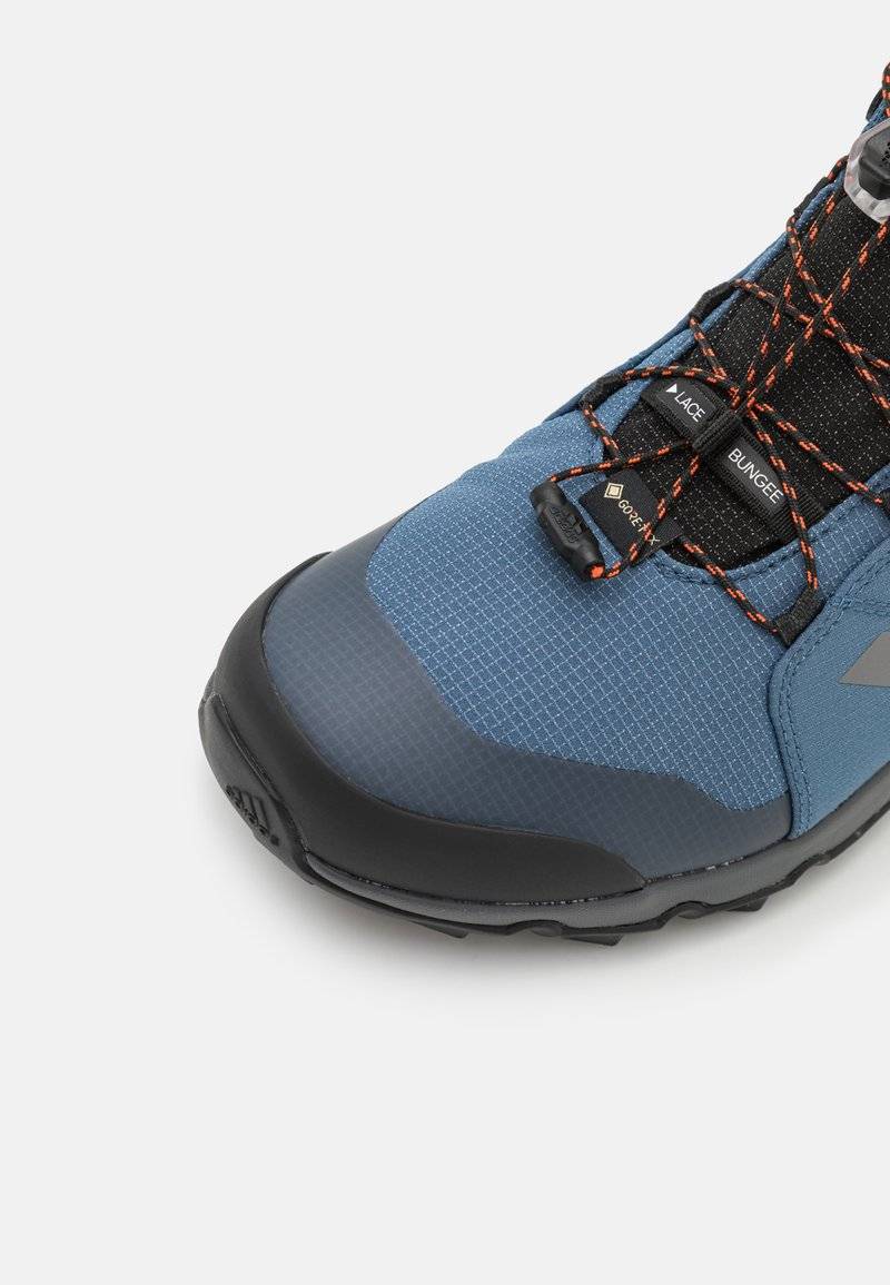 Adidas Terrex Adidas Terrex TERREX MID GORE-TEX® HIKING - Hiking shoes Outlet